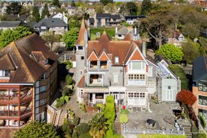 Photo 4- click for photo gallery